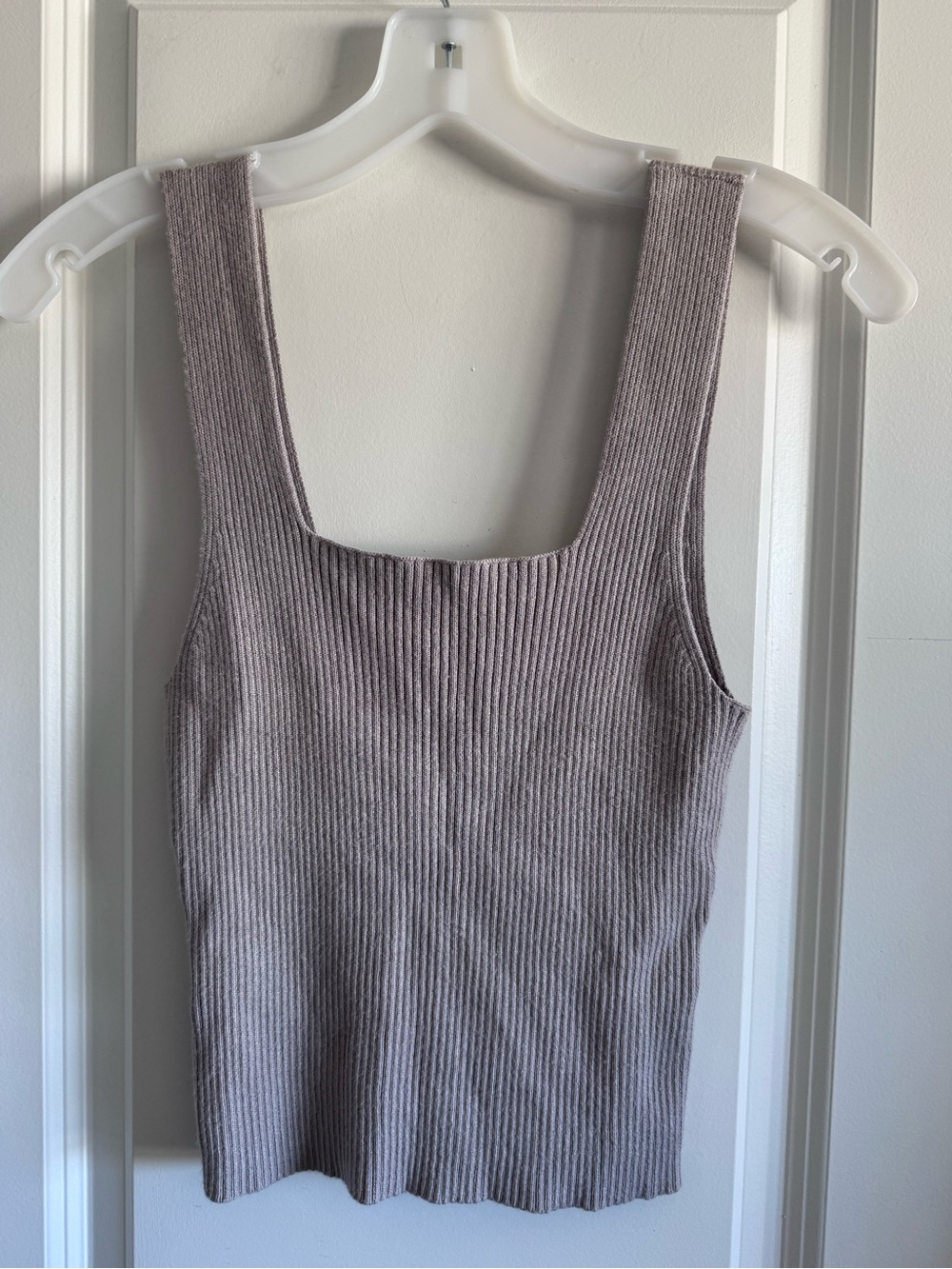 Abercrombie & Fitch Ribbed Knit Tank Top - Taupe